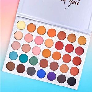 Impressed You eyeshadow palette